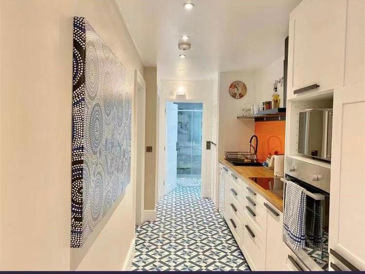Plymouth Hoe - Stunning 2 Bedroom Lower Ground Floor Apartment エクステリア 写真
